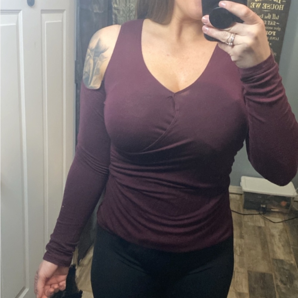 Abercrombie and Fitch top
